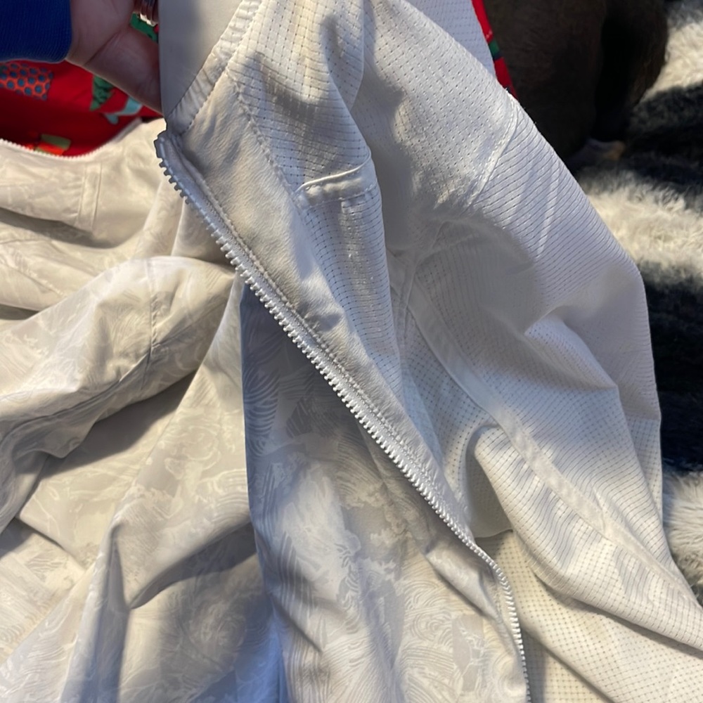 Reversible Lululemon jacket